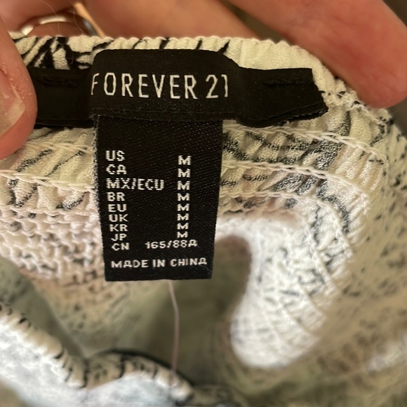 Smocked Strapless Dress, M Forever 21 - Picture 2 of 6